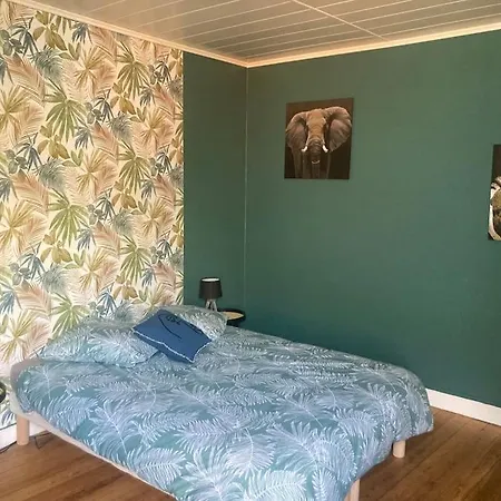 아파트 Confort A 100m De La De Malo. *