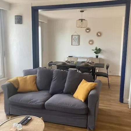 아파트 Confort A 100m De La De Malo. *