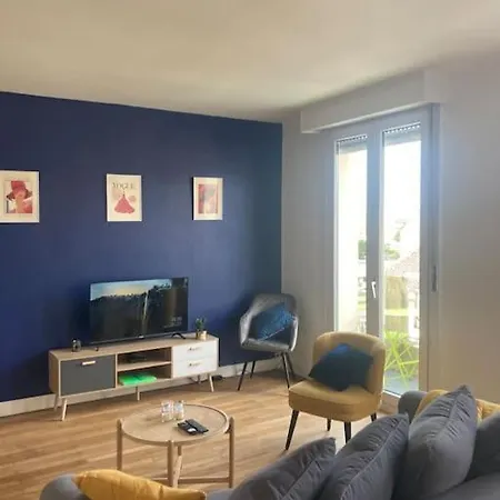 Confort A 100m De La De Malo.